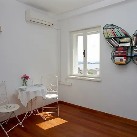 Apartment Studio Luma Split