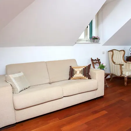 Apartment Studio Luma Split